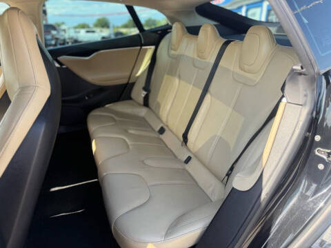 2013 Tesla Model S