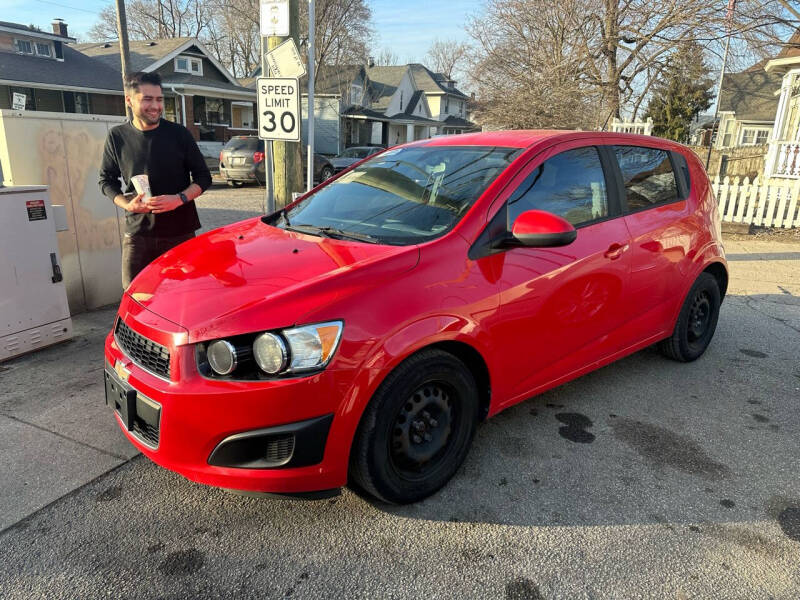 2016 Chevrolet Sonic LS Manual