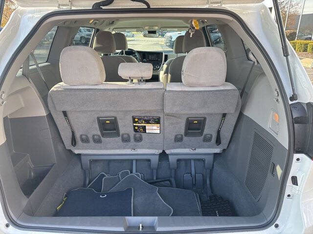 2020 Toyota Sienna L 7-Passenger