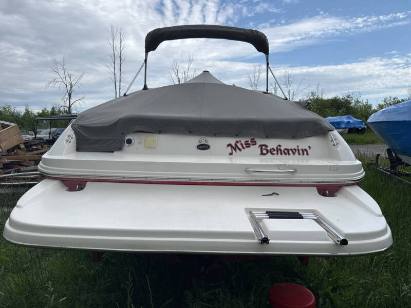 2003 Rinker 232 CAPTIVA