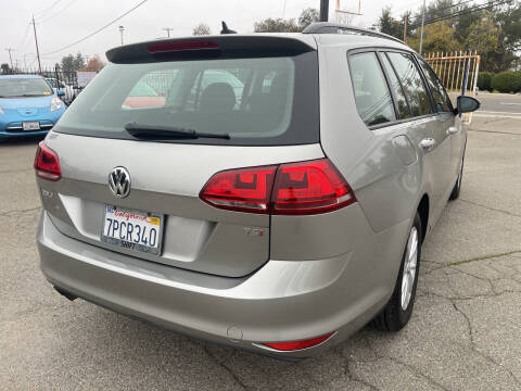 2016 Volkswagen Golf SportWagen TSI Limited Edition