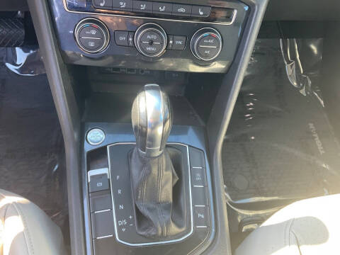 2019 Volkswagen Tiguan SEL