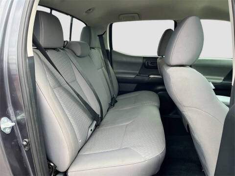 2021 Toyota Tacoma SR5 V6