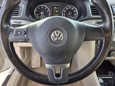 2015 Volkswagen Passat 1.8T Limited Edition