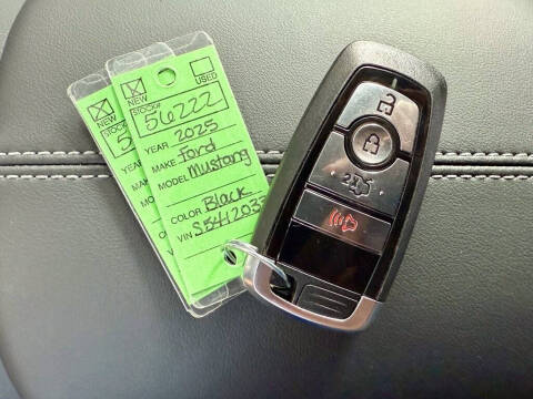 2025 Ford Mustang GT Premium