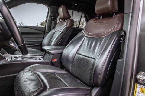 2020 Ford Explorer Platinum