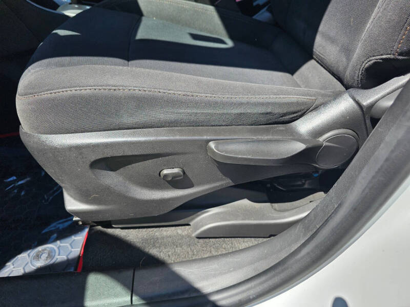 2022 Chevrolet Trax LS