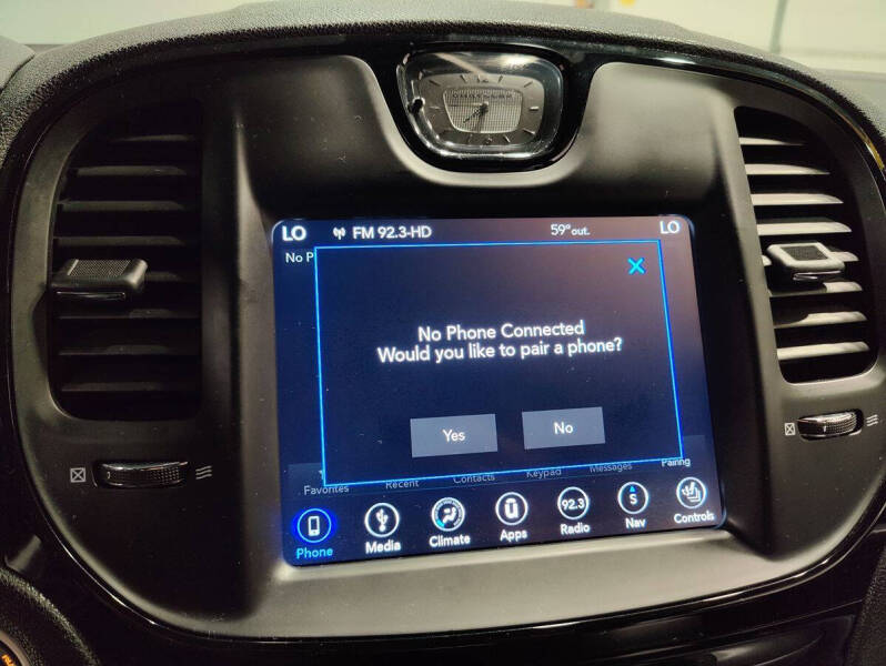 2019 Chrysler 300 S