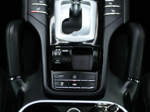 2018 Porsche Cayenne S