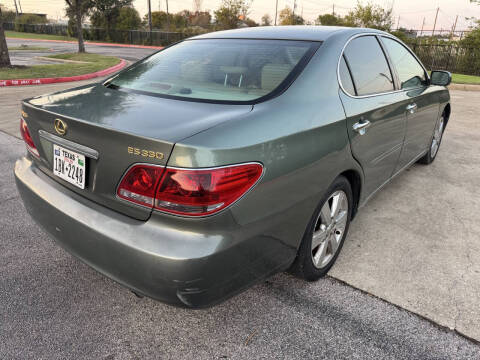 2005 Lexus ES 330