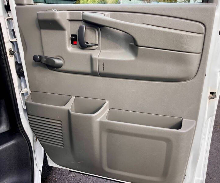 2013 Chevrolet Express 2500