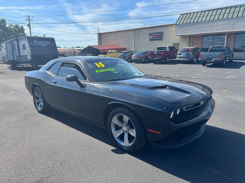 2015 Dodge Challenger SXT
