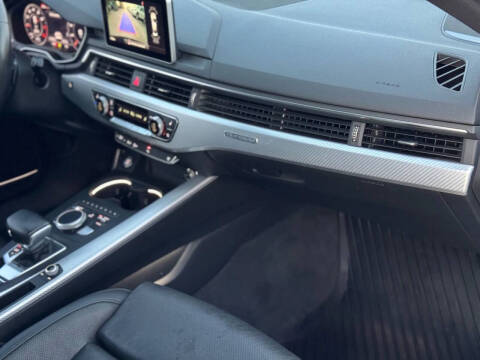 2017 Audi A4 2.0T quattro Premium Plus