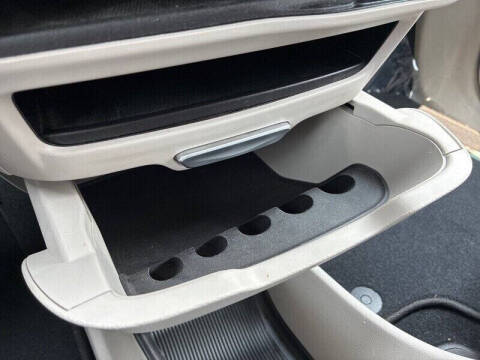 2017 Chrysler Pacifica Hybrid Premium