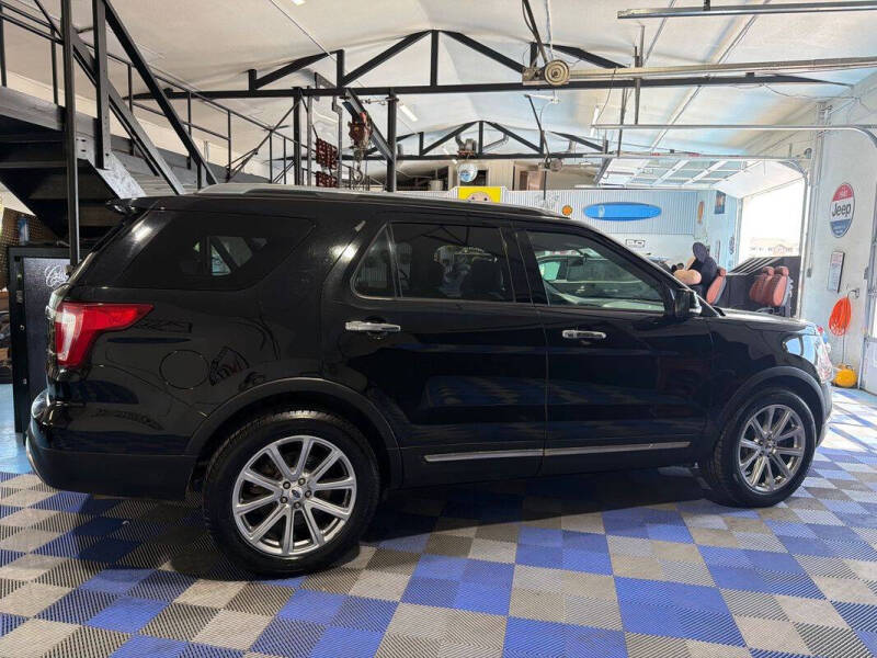 2017 Ford Explorer Limited