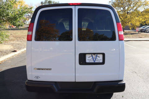 2017 Chevrolet Express LS 2500