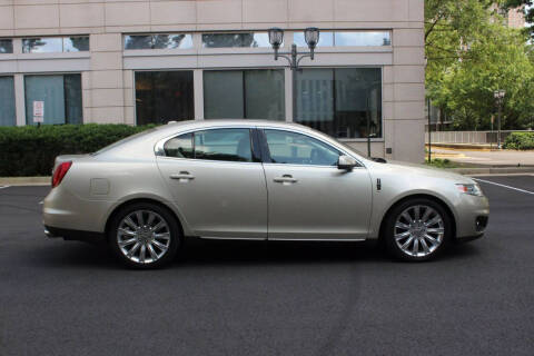 2011 Lincoln MKS
