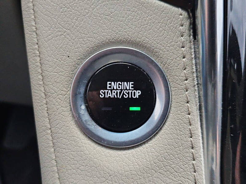 2017 Cadillac Escalade ESV Luxury