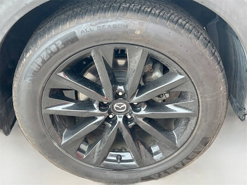 2023 Mazda CX-9 Carbon Edition