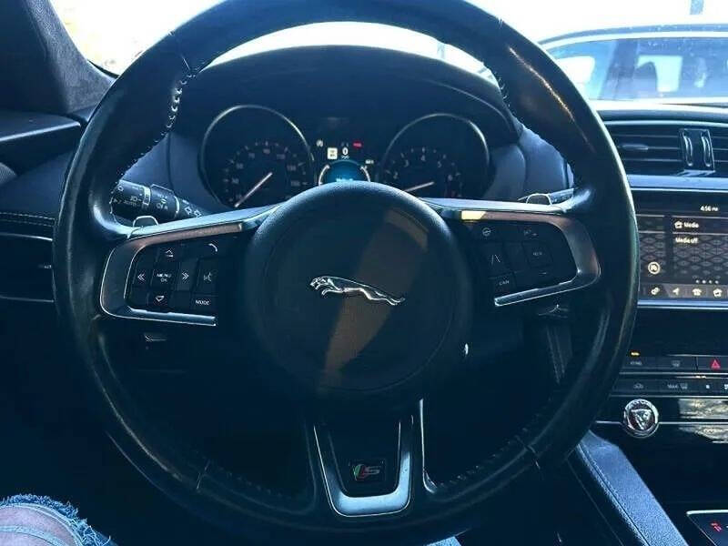 2020 Jaguar F-PACE S