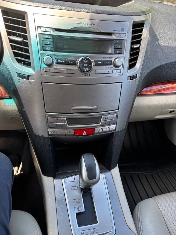 2010 Subaru Outback 3.6R Limited