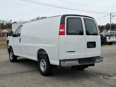 2025 Chevrolet Express 2500