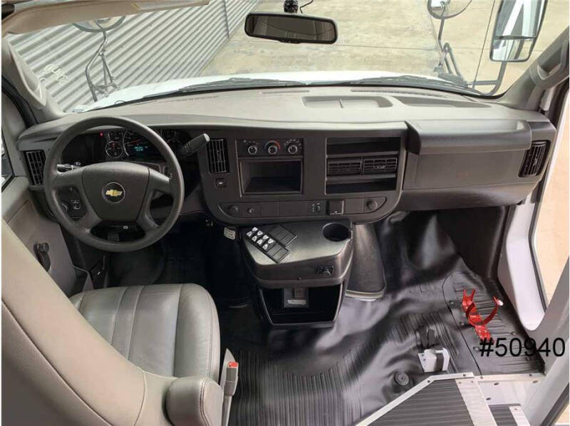 2017 Chevrolet Express 3500