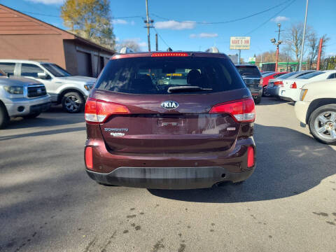 2015 Kia Sorento LX