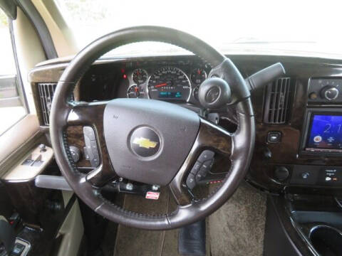 2017 Chevrolet Express 2500