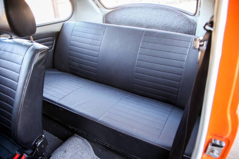 1972 Volkswagen Super Beetle