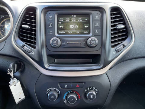 2016 Jeep Cherokee Sport Altitude