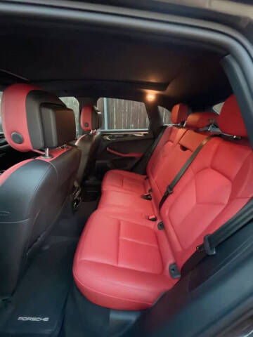 2015 Porsche Macan S