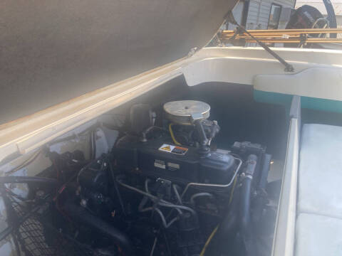 2000 Glastron Open Bow Runabout