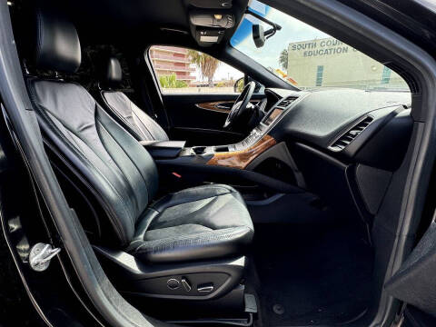 2016 Lincoln MKX Select