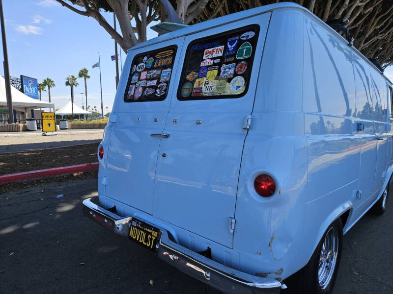 1961 Ford Econoline