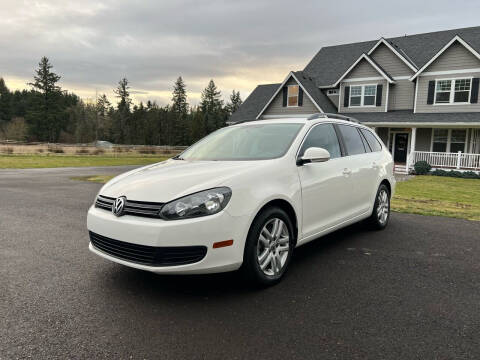 2013 Volkswagen Jetta for sale at Catuna Motor Company in Damascus OR