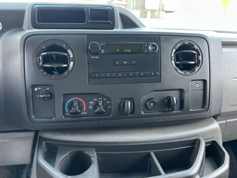 2014 Ford E-Series E-250