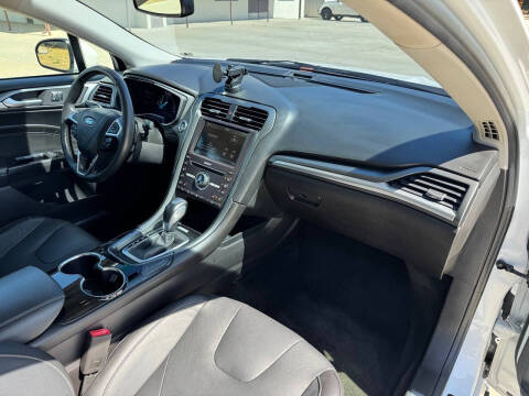 2016 Ford Fusion Titanium