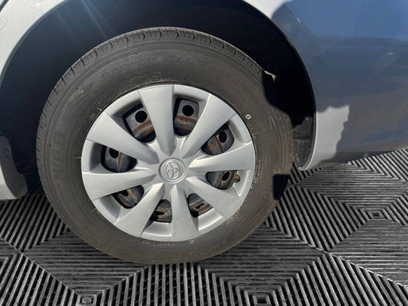 2011 Toyota Corolla LE