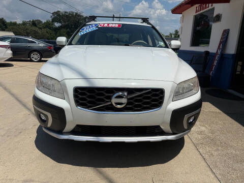 2015 Volvo XC70 T5 Drive-E Premier Plus