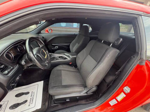 2017 Dodge Challenger SXT