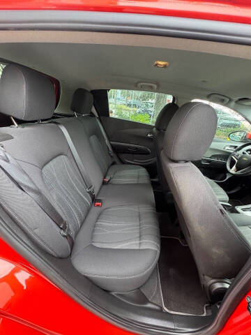 2013 Chevrolet Sonic LT Auto