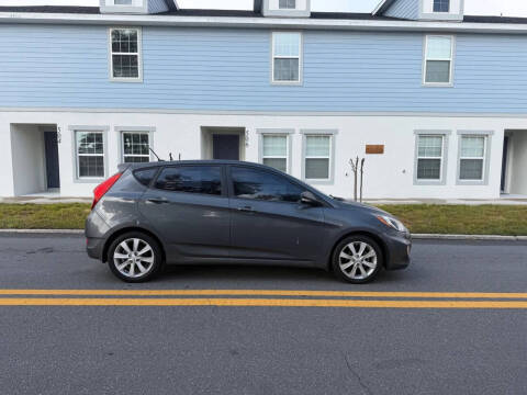 2013 Hyundai Accent SE