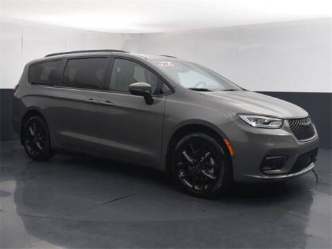 2023 Chrysler Pacifica for sale at Tim Short Auto Mall in Corbin KY