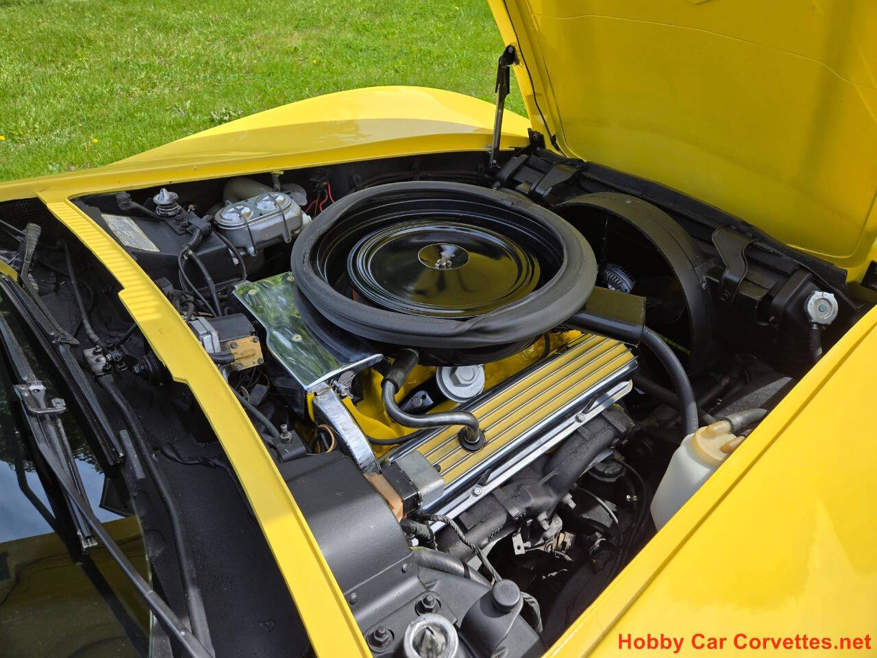 1974 Chevrolet Corvette 21