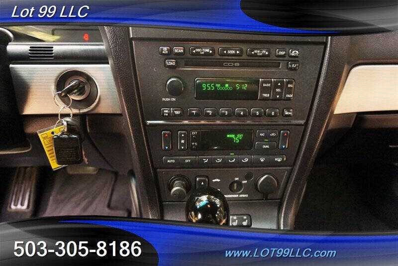 2004 Ford Thunderbird Deluxe