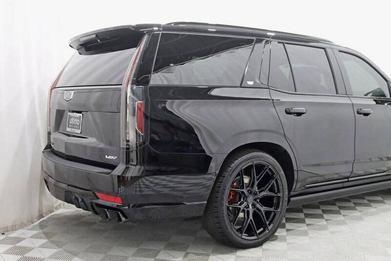 2024 Cadillac Escalade-V