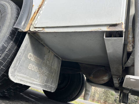 2006 Peterbilt 335 Mechanic's Truck