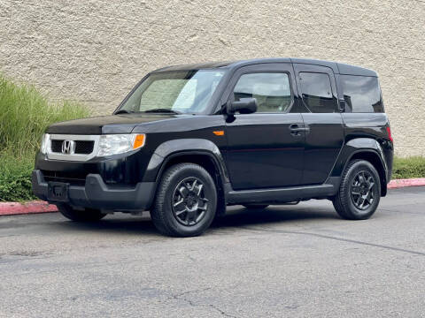 2011 Honda Element for sale at Overland Automotive in Hillsboro OR