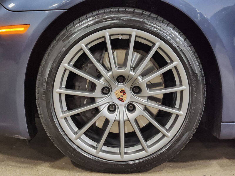 2014 Porsche Panamera 4